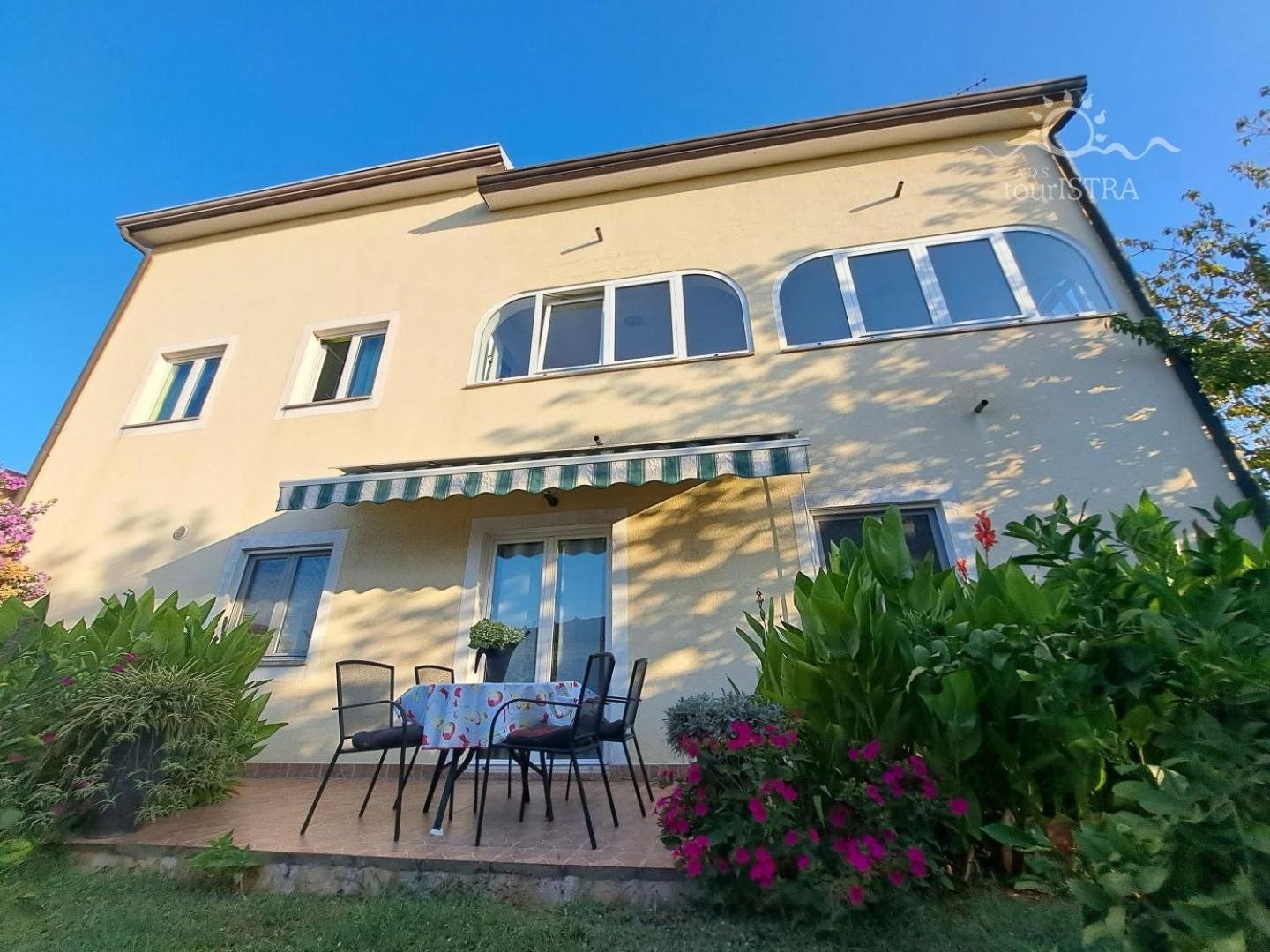 Bozica House With Apartments Murine ภายนอก รูปภาพ